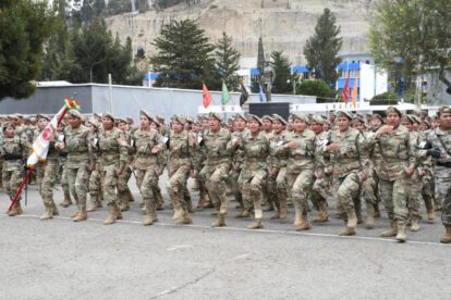 El debate por el servicio militar en Bolivia crece tras el incidente en un cuartel de Viacha
