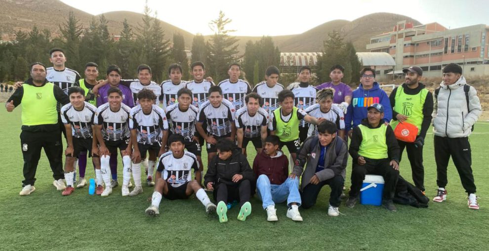 Torneo de la AFO, Primera A, Oruro Royal Club, Club Universidad