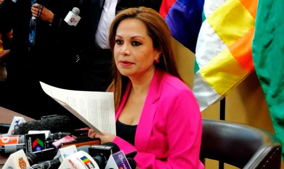 Roxana Lizárraga