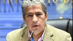 Edmundo Novillo, ejerció como ministro de Defensa de Luis Arce