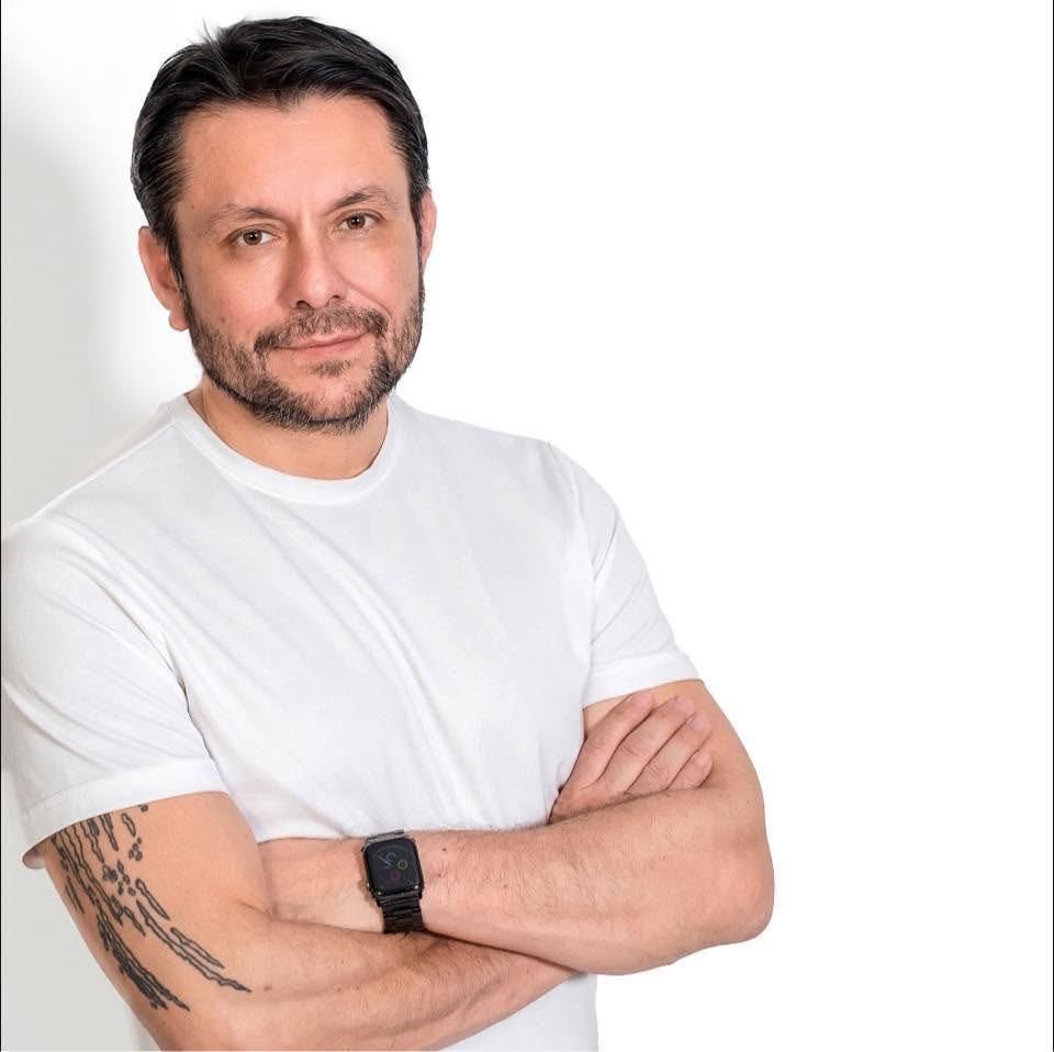 RAMIRO VEGA