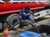 Descarga de combustible en Bolivia