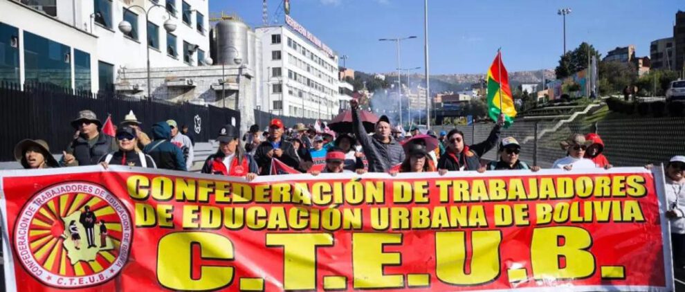 Maestros en movilización en La Paz
