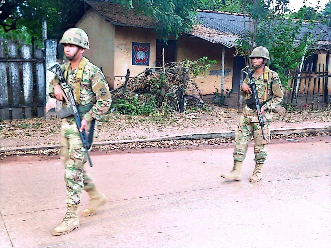 militares