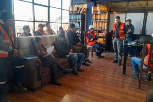 Autoridades de la ABC Oruro, junto a líderes locales y legisladores