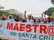 Un grupo de personas marchando