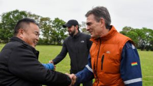 El Presidente Rodrigo Paz participó de un acto en Santa Cruz