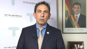 El gerente de Mi Teleférico en conferencia de prensa