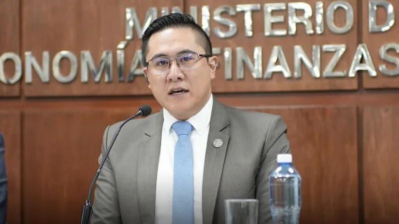 El ministro de Economía y Finanzas Públicas, Christian Morales