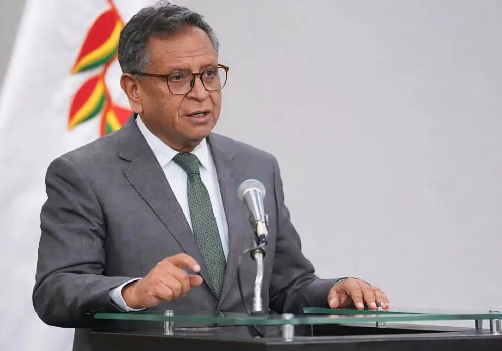 El ministro de Gobierno, Marco Antonio Oviedo
