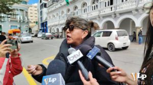 La senadora María Antonieta Alcón