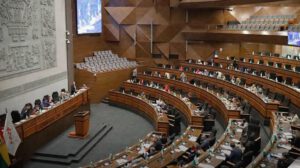 La Cámara de Diputados aprobó el crédito tras que el ministro de Economía respondiera a varias preguntas de los legisladores