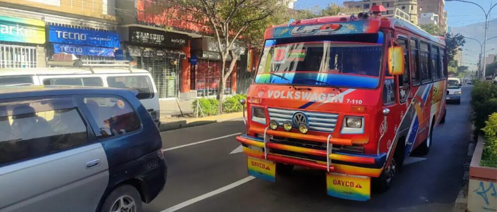 Fila de transporte público