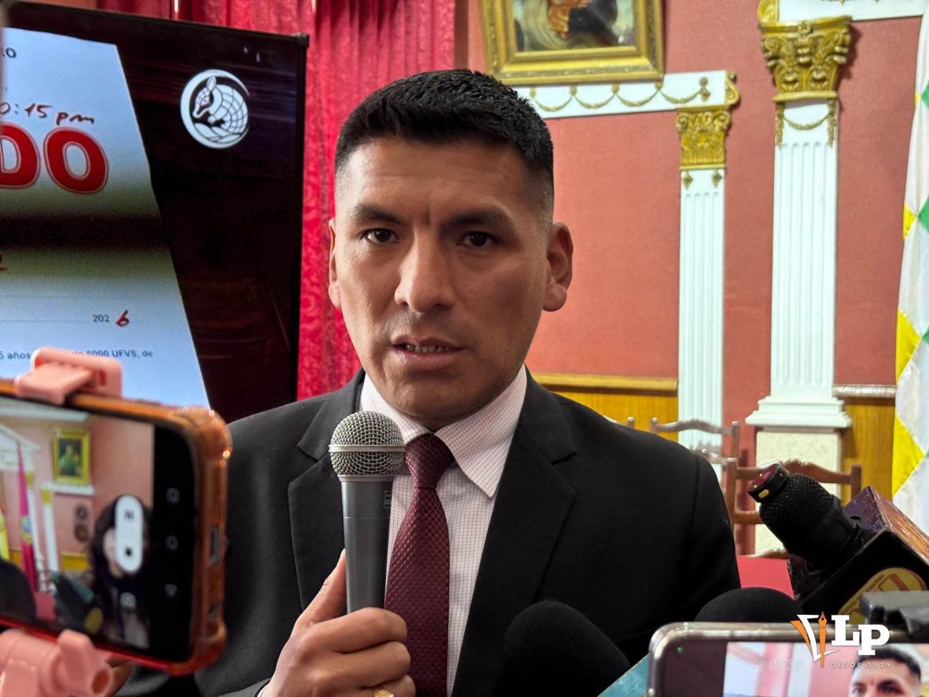 Alcalde Iván Quispe
