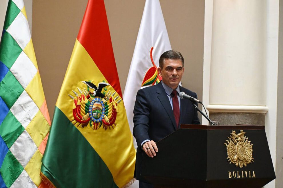 El Presidente Paz en conferencia de prensa