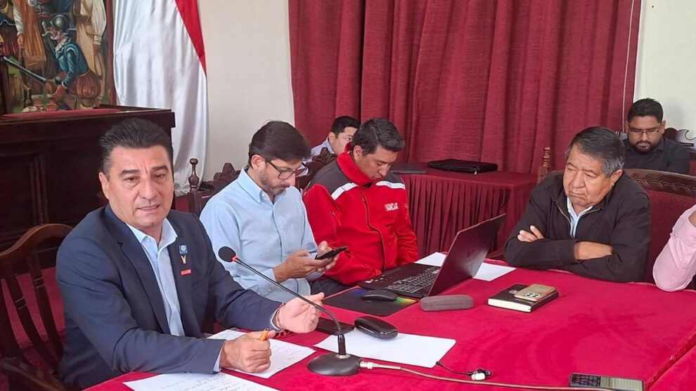 Reunión de transportistas y autoridades