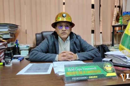 El representante de la Fedecomin Oruro, Fidel Copa