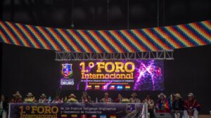 inauguración de foro internacional indígena en Oruro