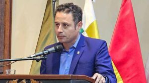 El vicepresidente Edmand Lara Montaño
