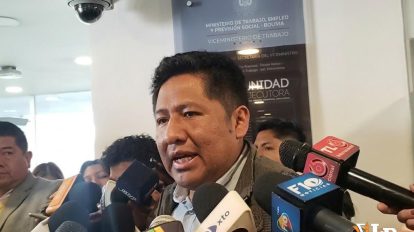 El dirigente Tancara en conferencia de prensa