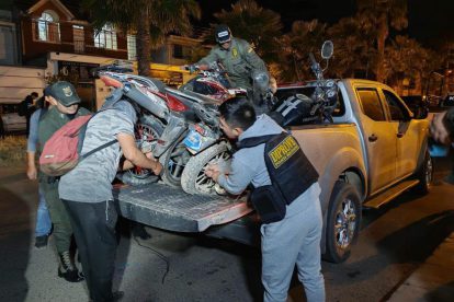 12 motocicletas recuperadas.