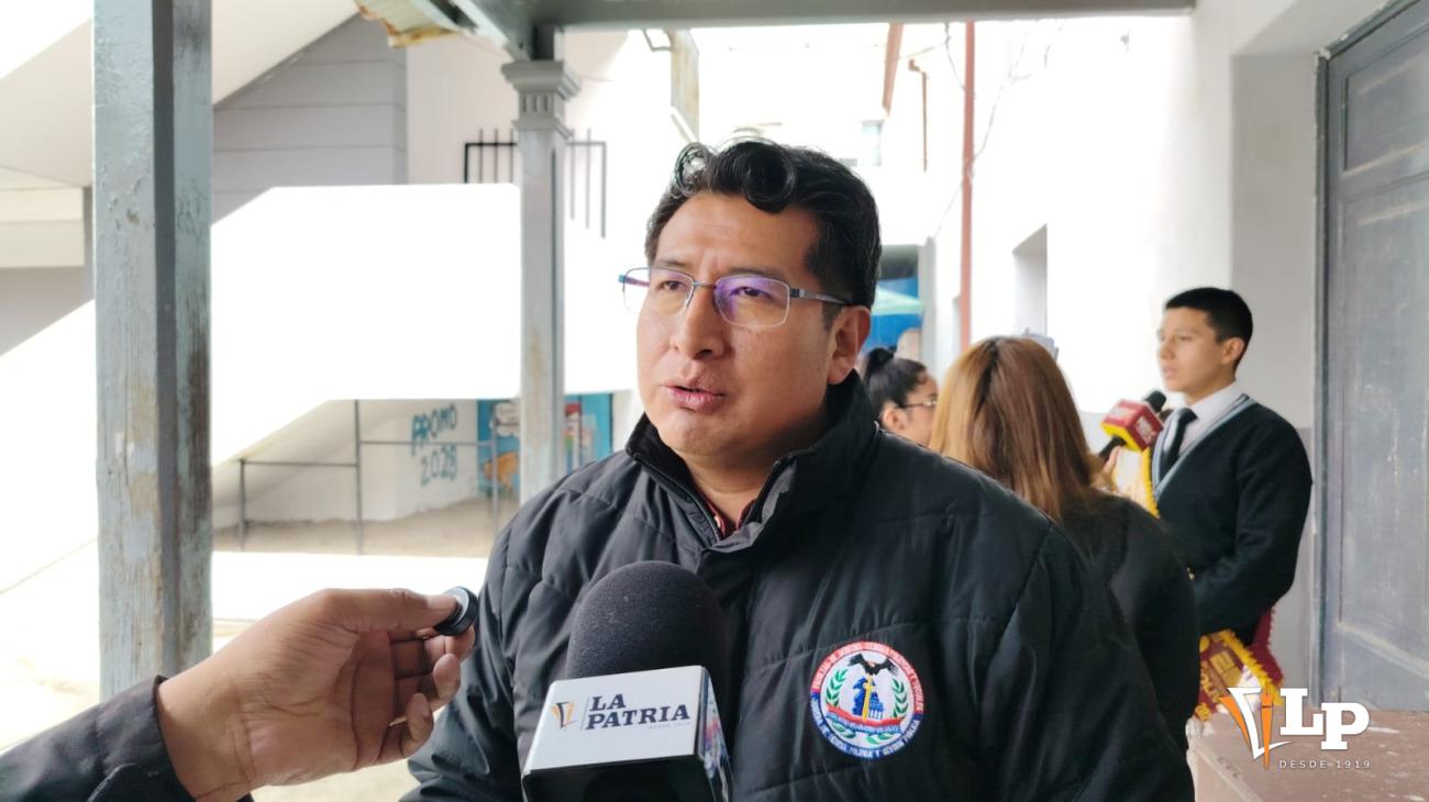 Director distrital de Educación, Raul Villca