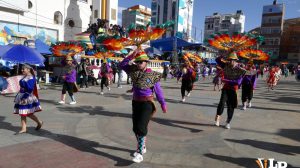 entrada del VISO en Oruro