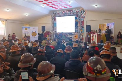 Exposición técnica sobre los alcances del proyecto para combatir la minería ilegal