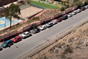 largas filas por gasolina