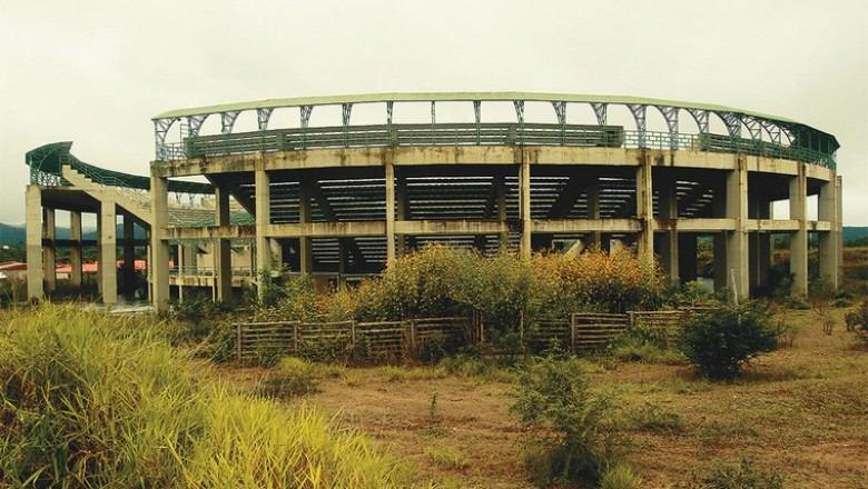 obra abandonada