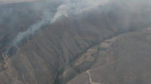 Cerro en incendio