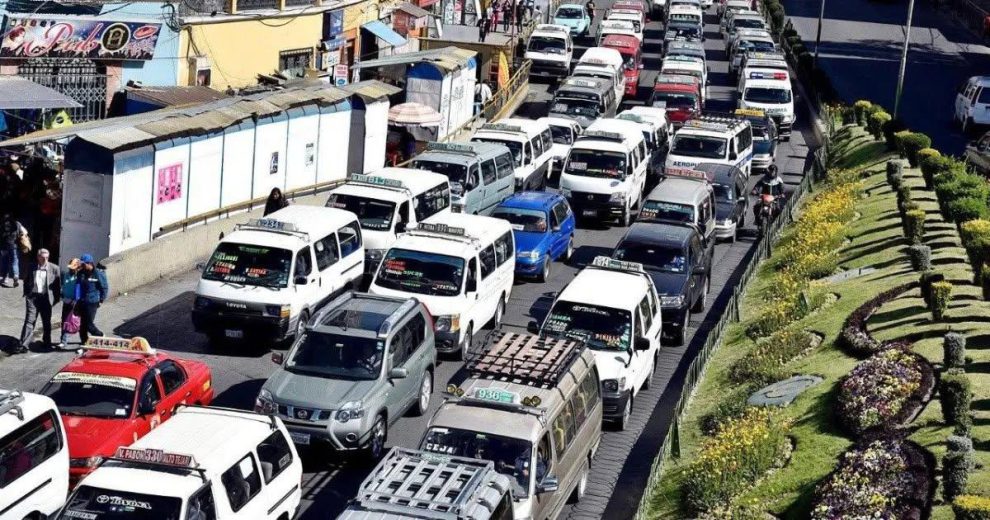 Fila de vehículos