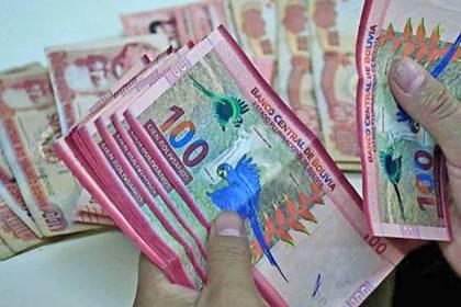 Actualmente, el salario mínimo nacional alcanza los Bs 3.300