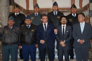 Presidente Rodrigo Paz (abajo al centro) dijo que esta fue la quinta reunión del Cosdep en la historia