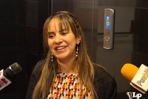 La diputada Herbas en conferencia de prensa