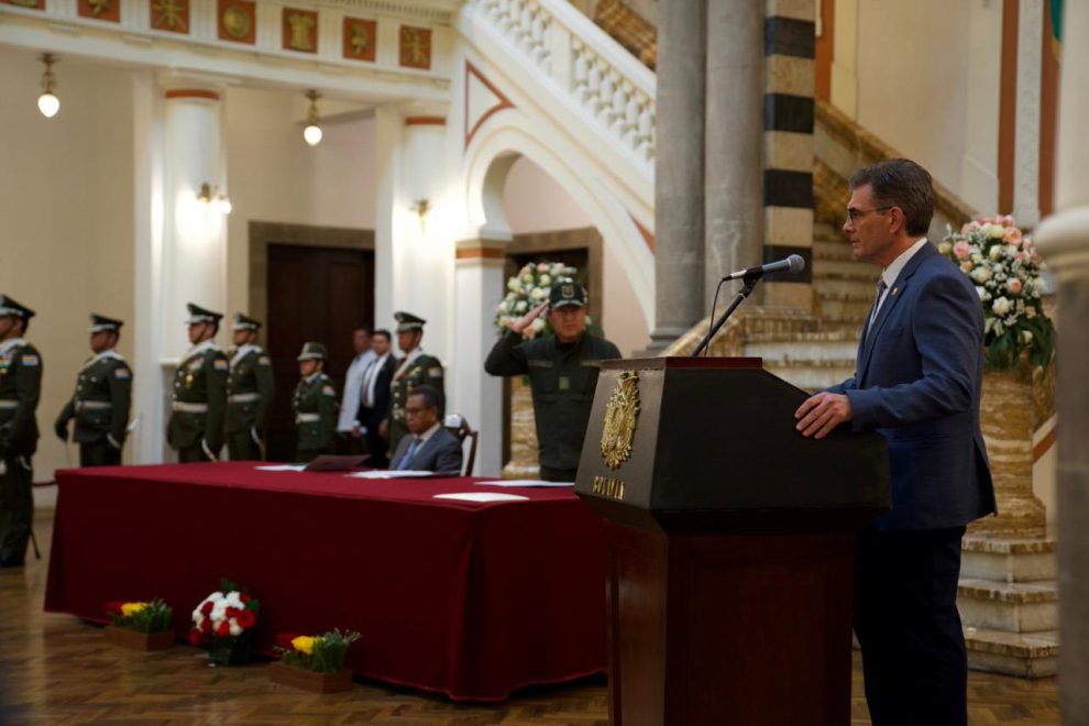 Presidente Paz destaca la transformación policial