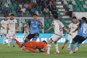 División Profesional 2026, Club Blooming, Club Bolívar