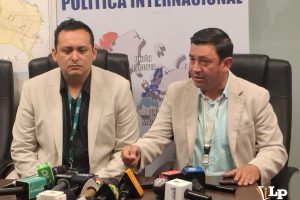 El presidente de la Brigada Parlamentaria de Beni en conferencia de prensa