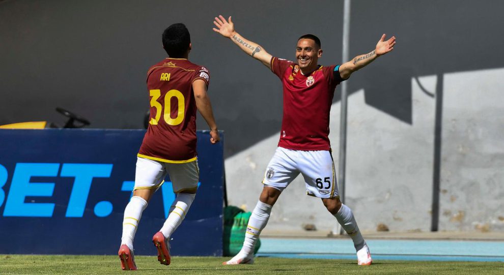 División Profesional 2026, FC Universitario, CDT Real Oruro