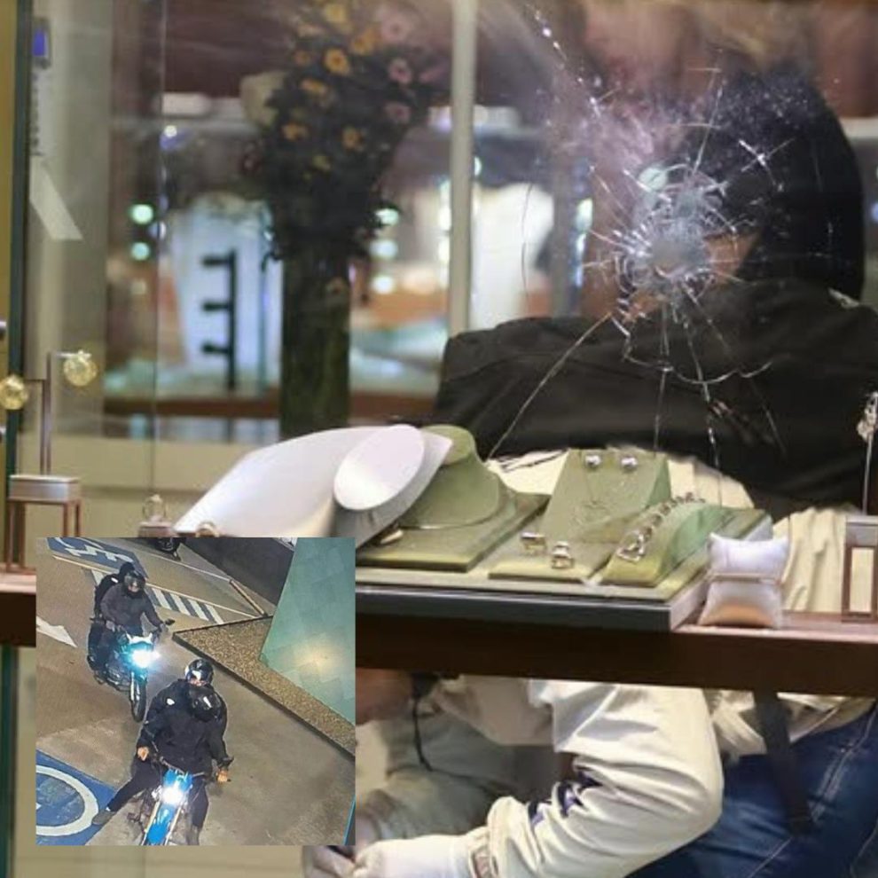 Sujetos atracaron joyería en Santa Cruz