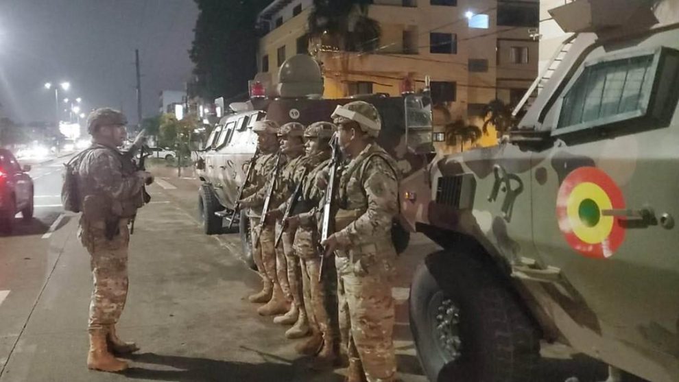 El despliegue militar se activó la noche de este domingo.