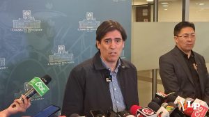 El ministro Zamora en conferencia de prensa