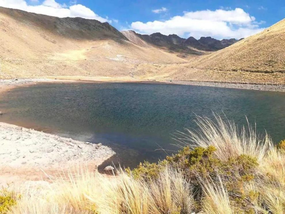 Una de las lagunas del sistema Kari Kari que abastecen de agua al municipio de Potosí