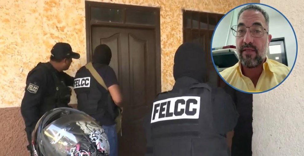 El propietario de la joyería y efectivos policiales