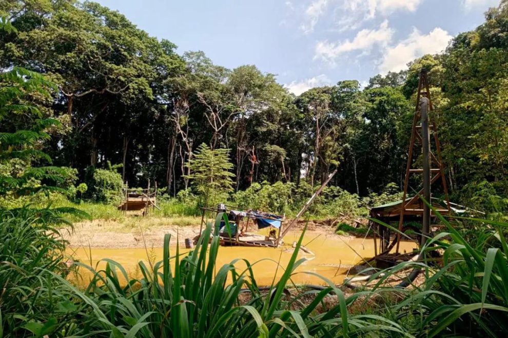 actividades de minería ilegal que afectan zonas de la Amazonía boliviana,