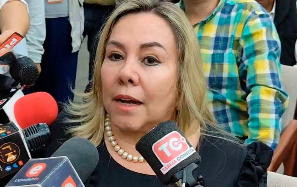 Rosmery Ruiz Martínez puso su cargo de decana a disposición.