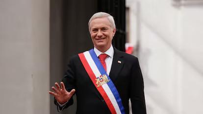 JOSÉ KAST