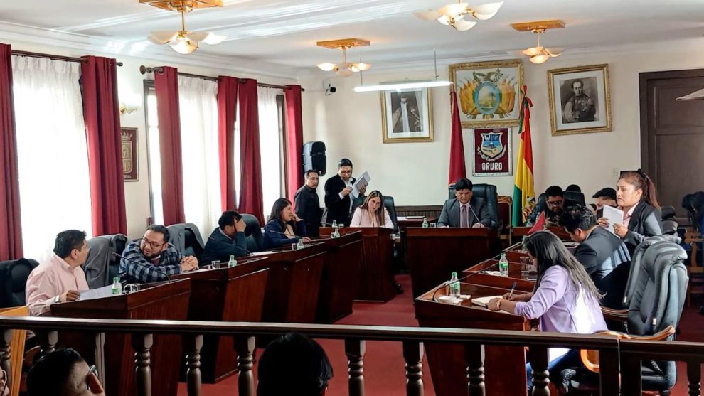 Imagen de la sesión del Concejo Municipal de Oruro