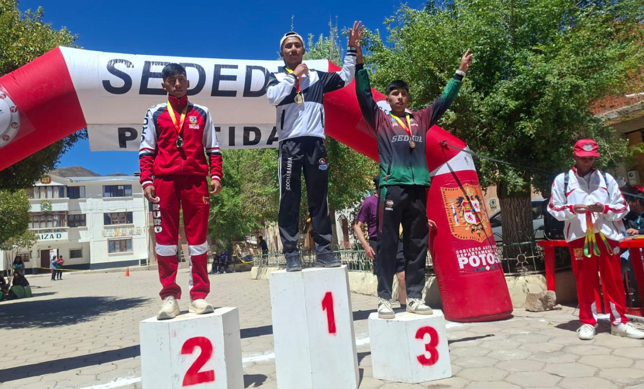 Nacional de Cross Country, Atleta Reiner Choque, Delegación de Oruro