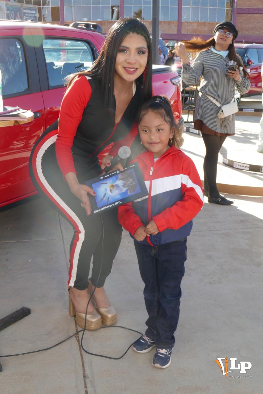Sonrisas y reconocimientos para las más pequeñas en Expoteco